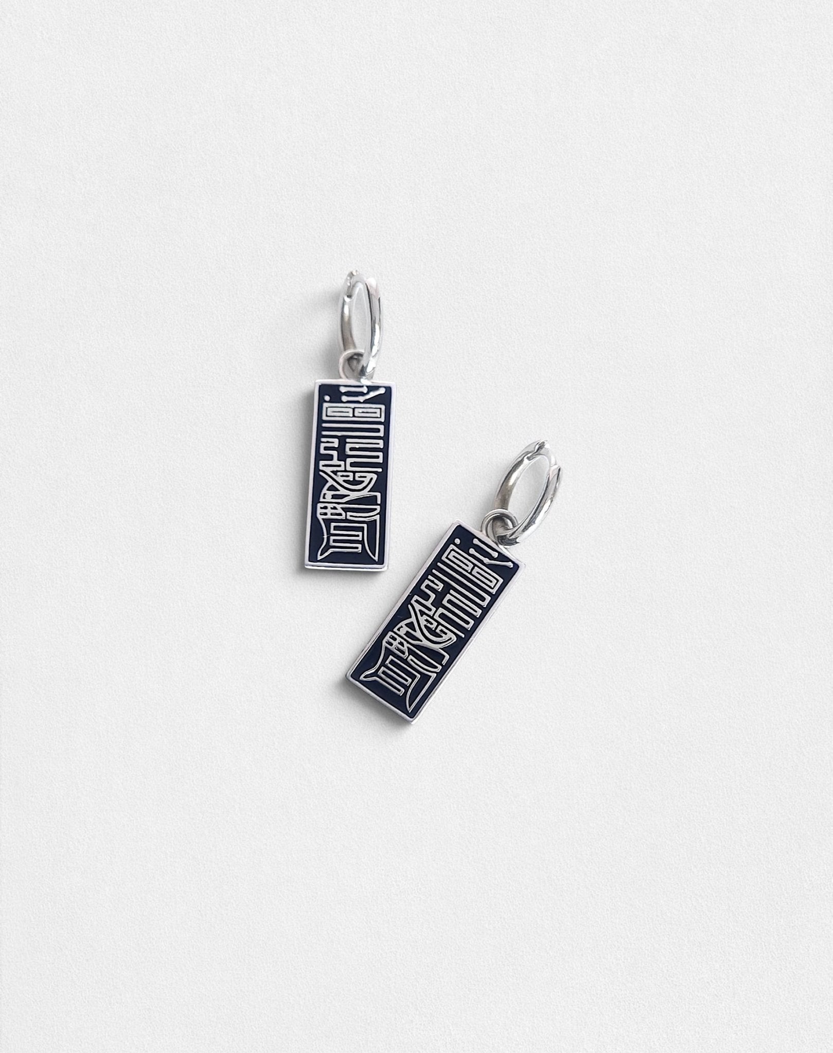 Silver 925 drop earrings inspired by the Cursed Seals from the Jujutsu Kaisen universe.
